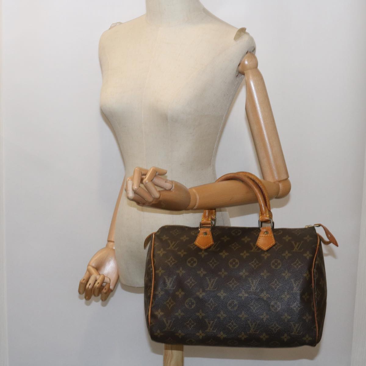 LOUIS VUITTON Monogram Speedy 30 Hand Bag M41526 LV Auth 65003