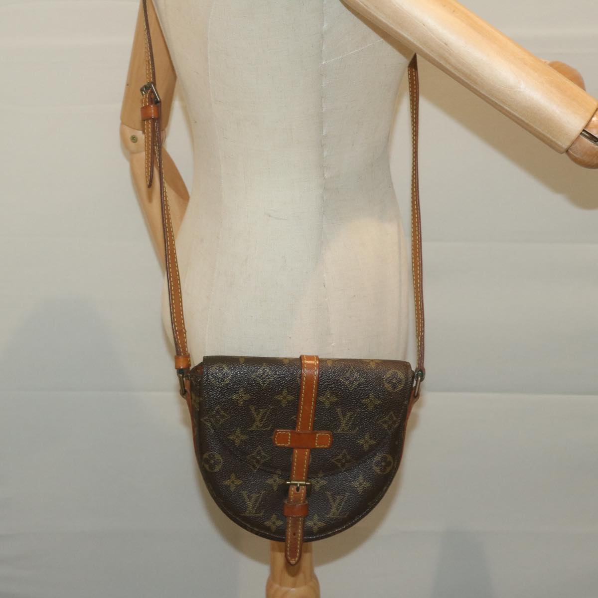 LOUIS VUITTON Monogram Chantilly PM Shoulder Bag M51234 LV Auth 65048