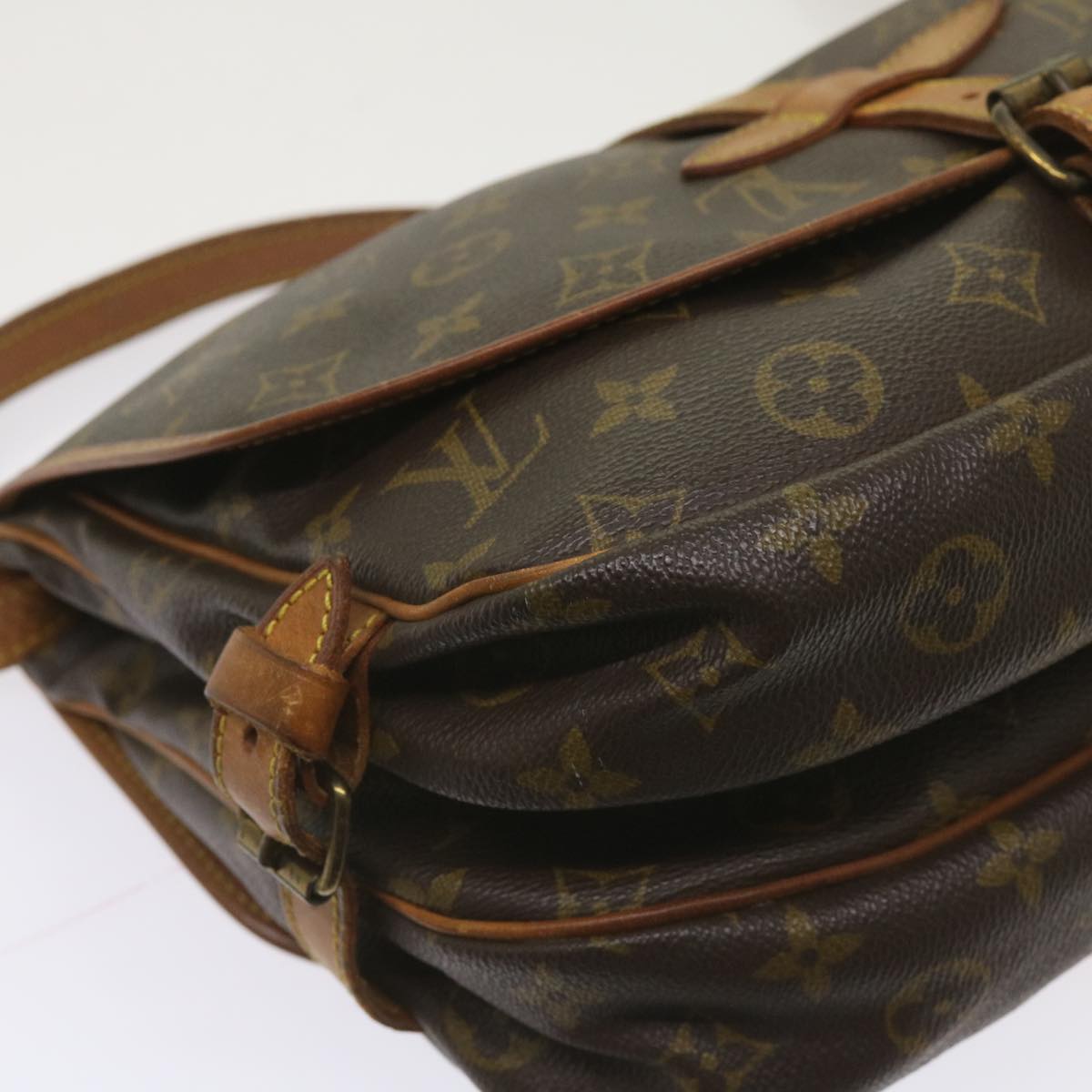 LOUIS VUITTON Monogram Saumur 30 Shoulder Bag M42256 LV Auth 65053