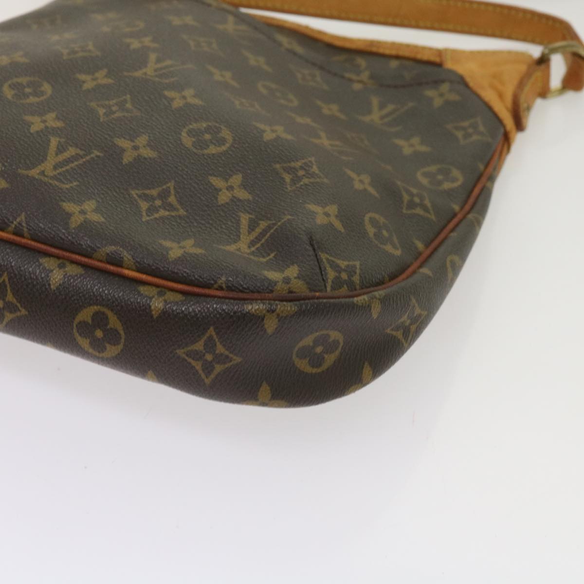 LOUIS VUITTON Monogram Odeon PM Shoulder Bag M56390 LV Auth 65067