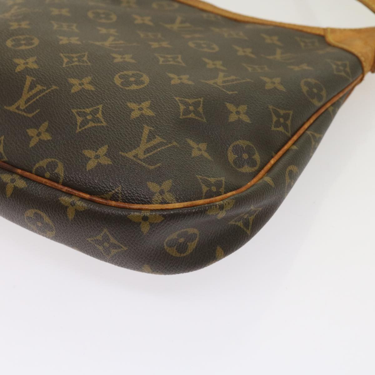 LOUIS VUITTON Monogram Odeon PM Shoulder Bag M56390 LV Auth 65067