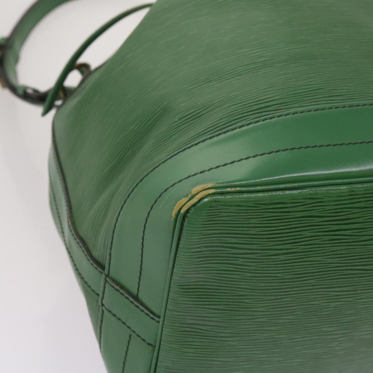 LOUIS VUITTON Epi Noe Shoulder Bag Green M44004 LV Auth 65076