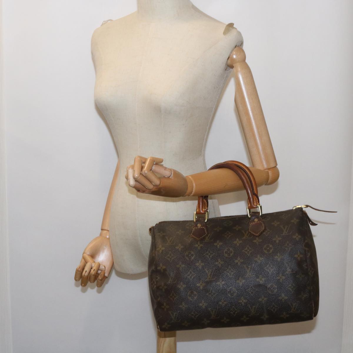 LOUIS VUITTON Monogram Speedy 30 Hand Bag M41526 LV Auth 65105