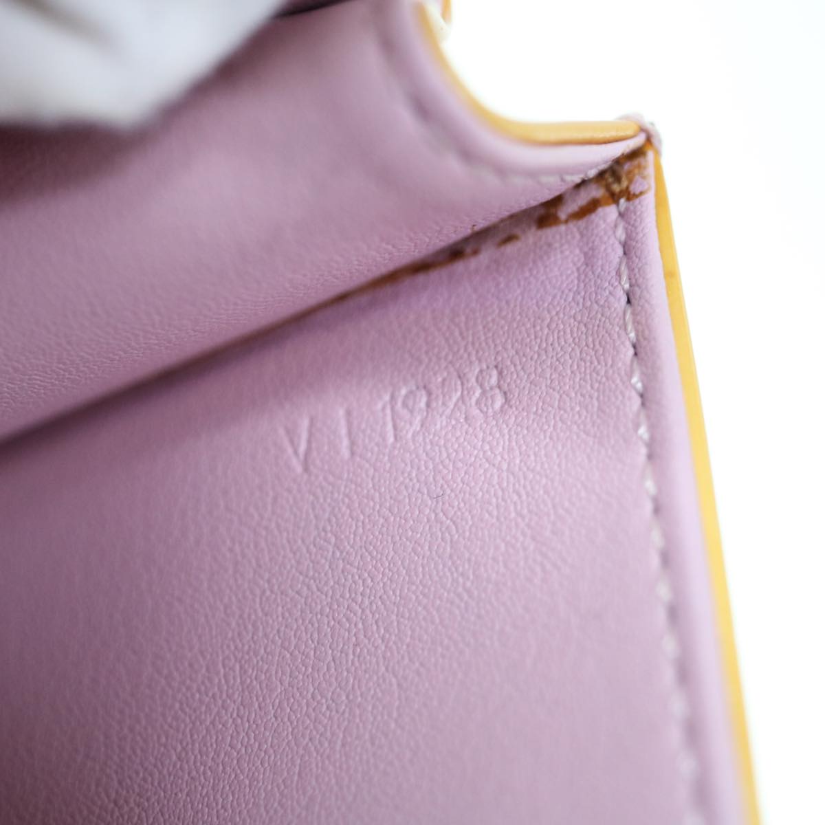 LOUIS VUITTON Vernis Spring Street Hand Bag Marshmallow Pink M91033 Auth 65137