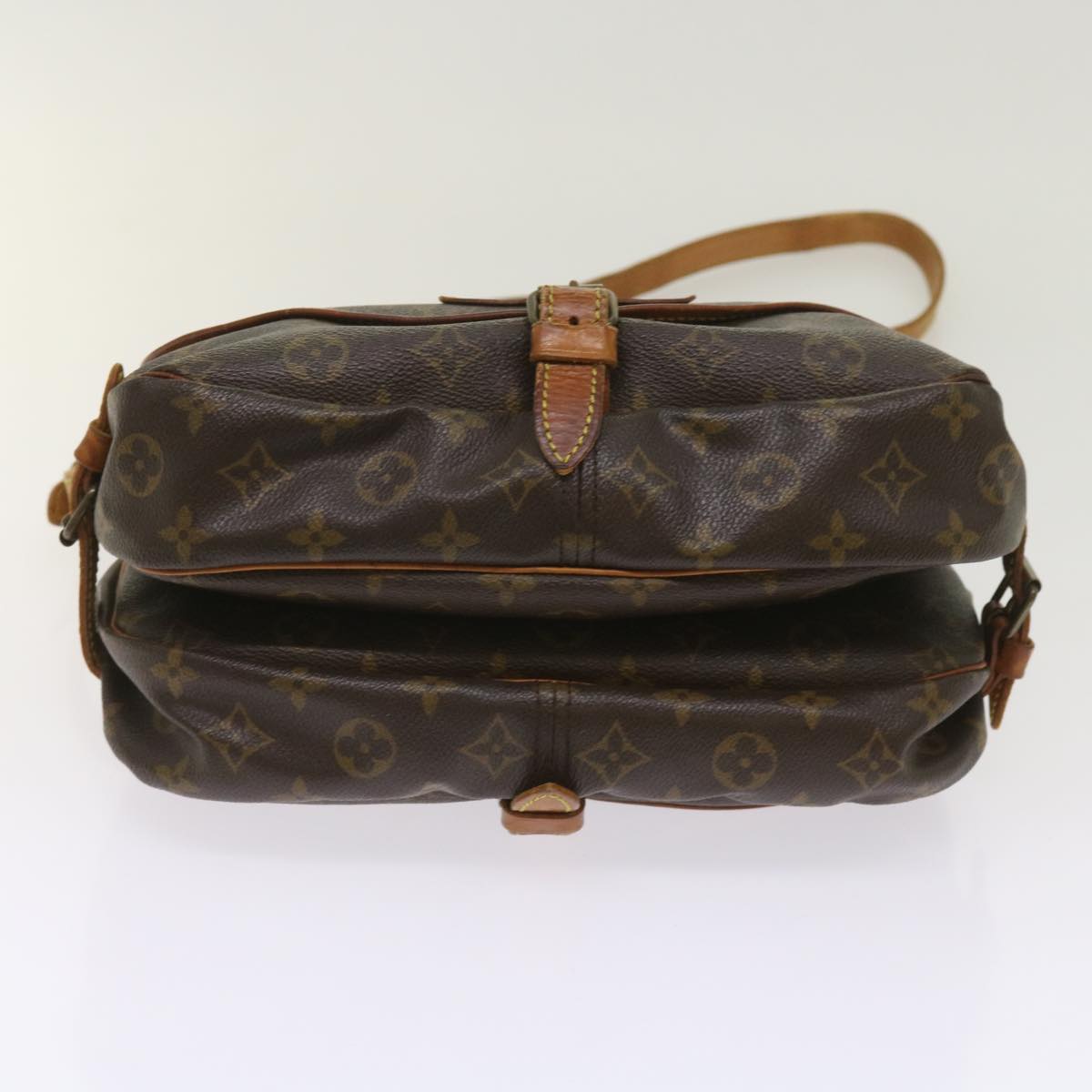 LOUIS VUITTON Monogram Saumur 30 Shoulder Bag M42256 LV Auth 65142