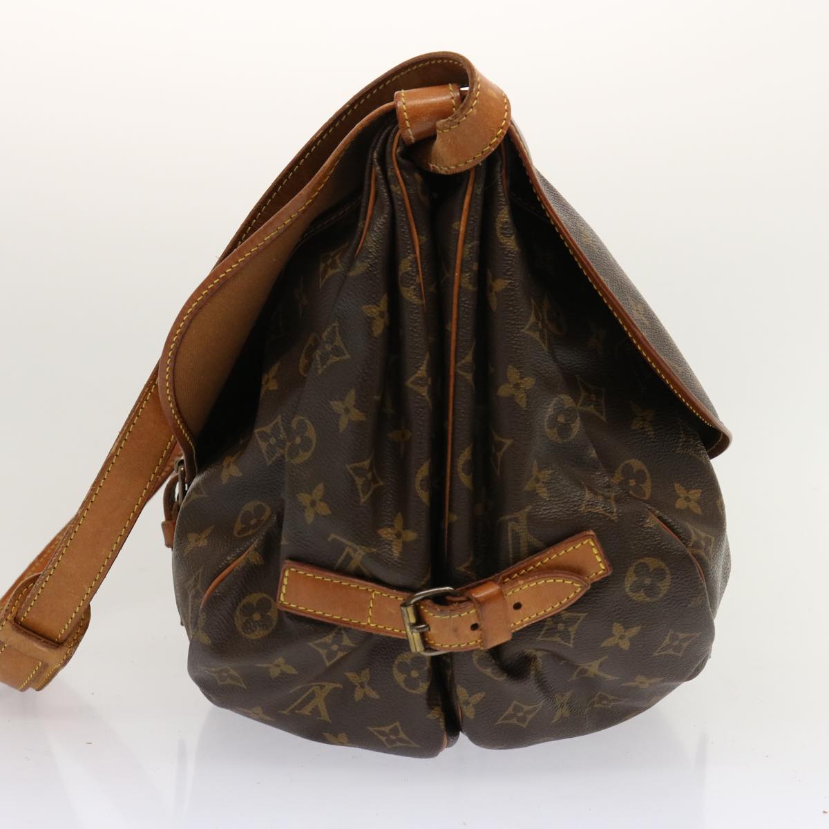 LOUIS VUITTON Monogram Saumur 35 Shoulder Bag M42254 LV Auth 65145