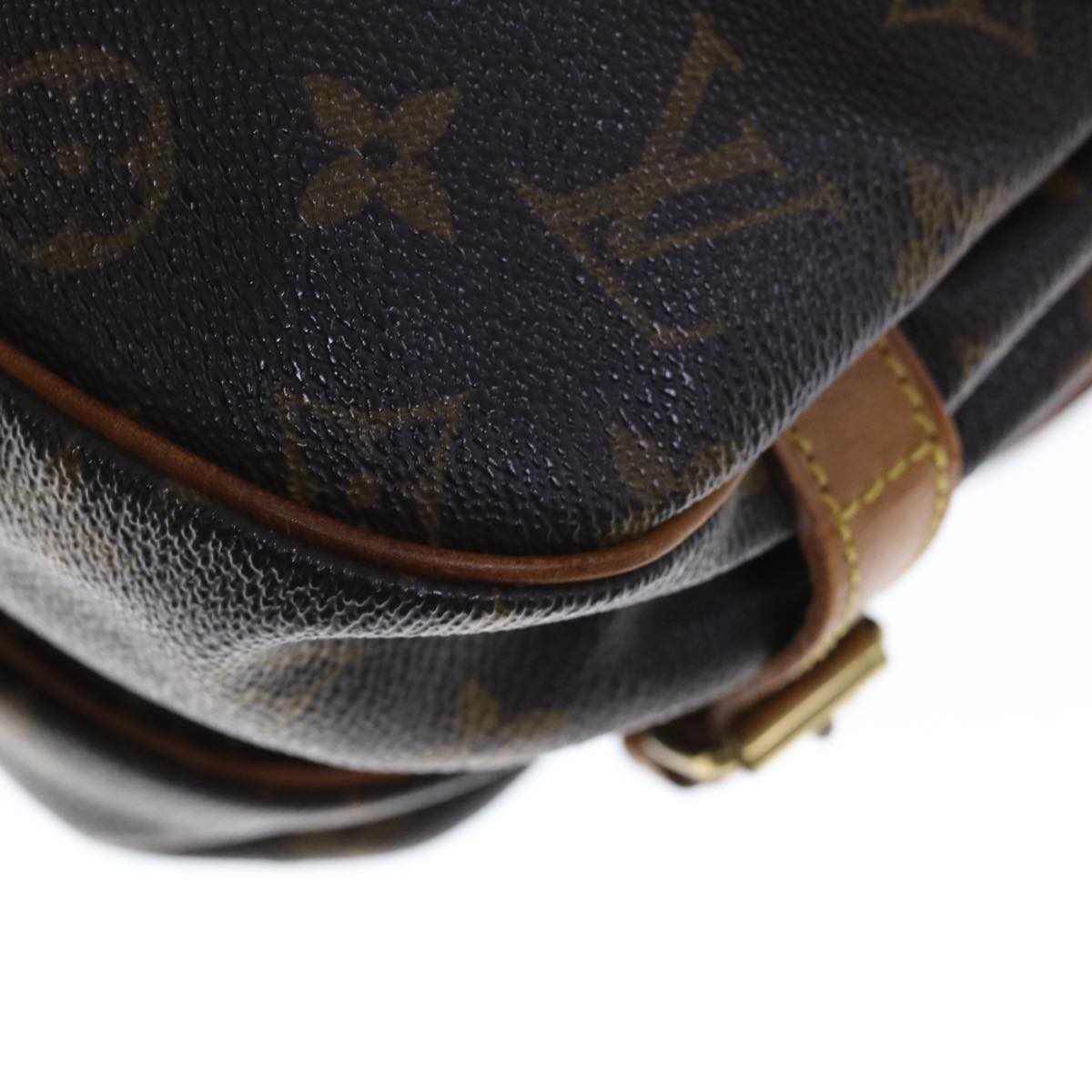 LOUIS VUITTON Monogram Saumur 30 Shoulder Bag M42256 LV Auth 65207