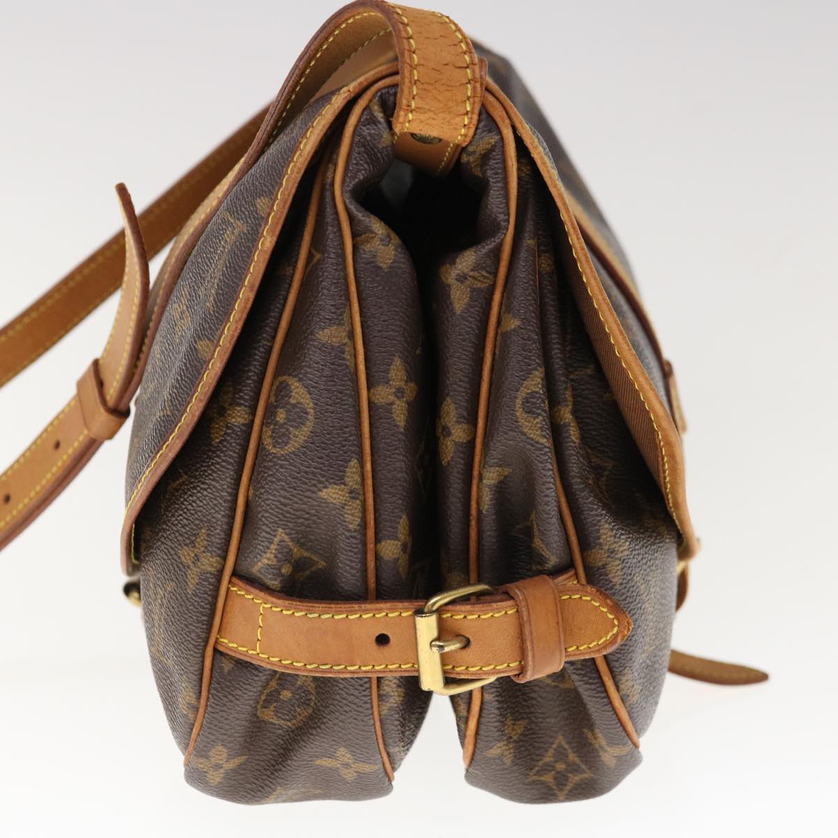 LOUIS VUITTON Monogram Saumur 30 Shoulder Bag M42256 LV Auth 65207