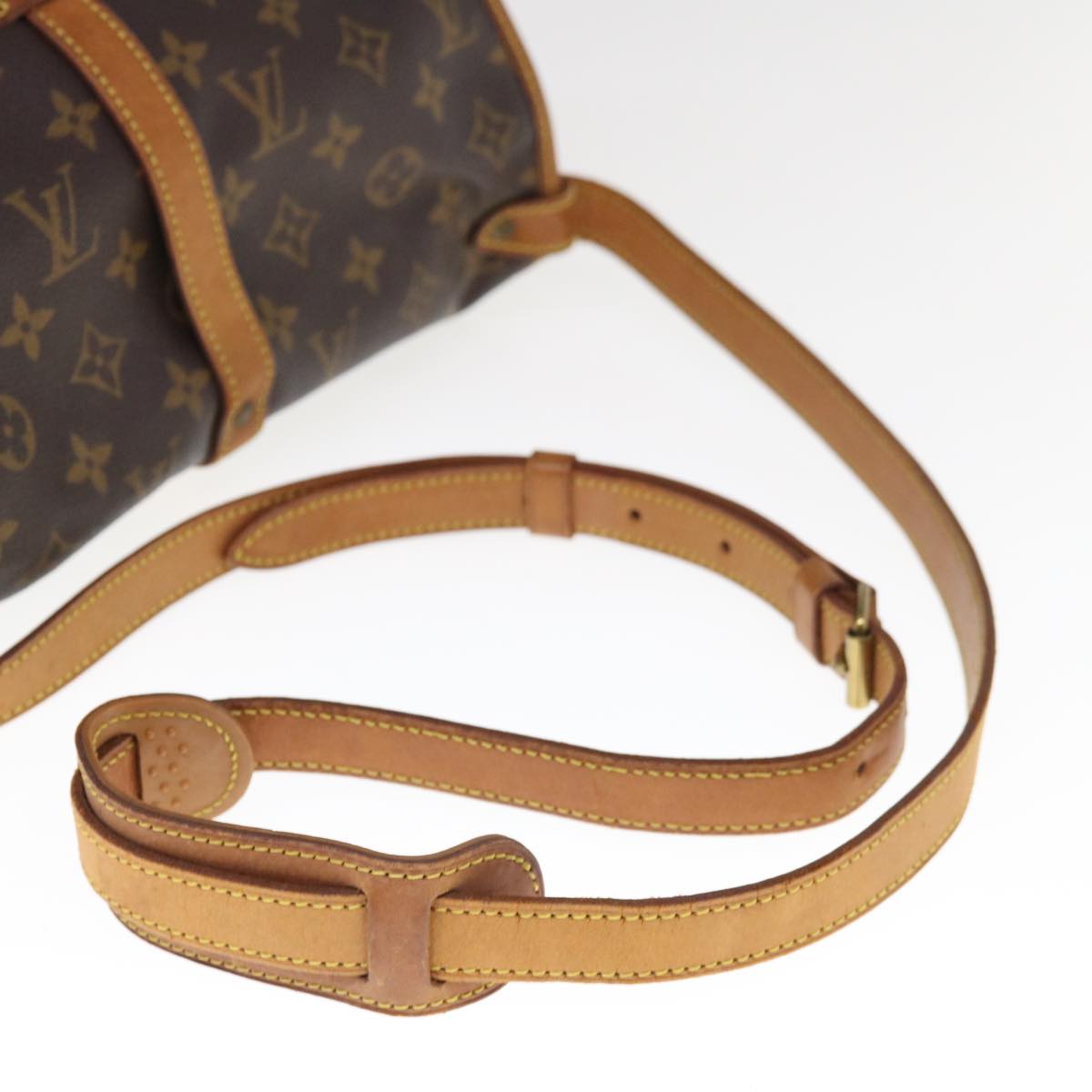 LOUIS VUITTON Monogram Saumur 30 Shoulder Bag M42256 LV Auth 65207