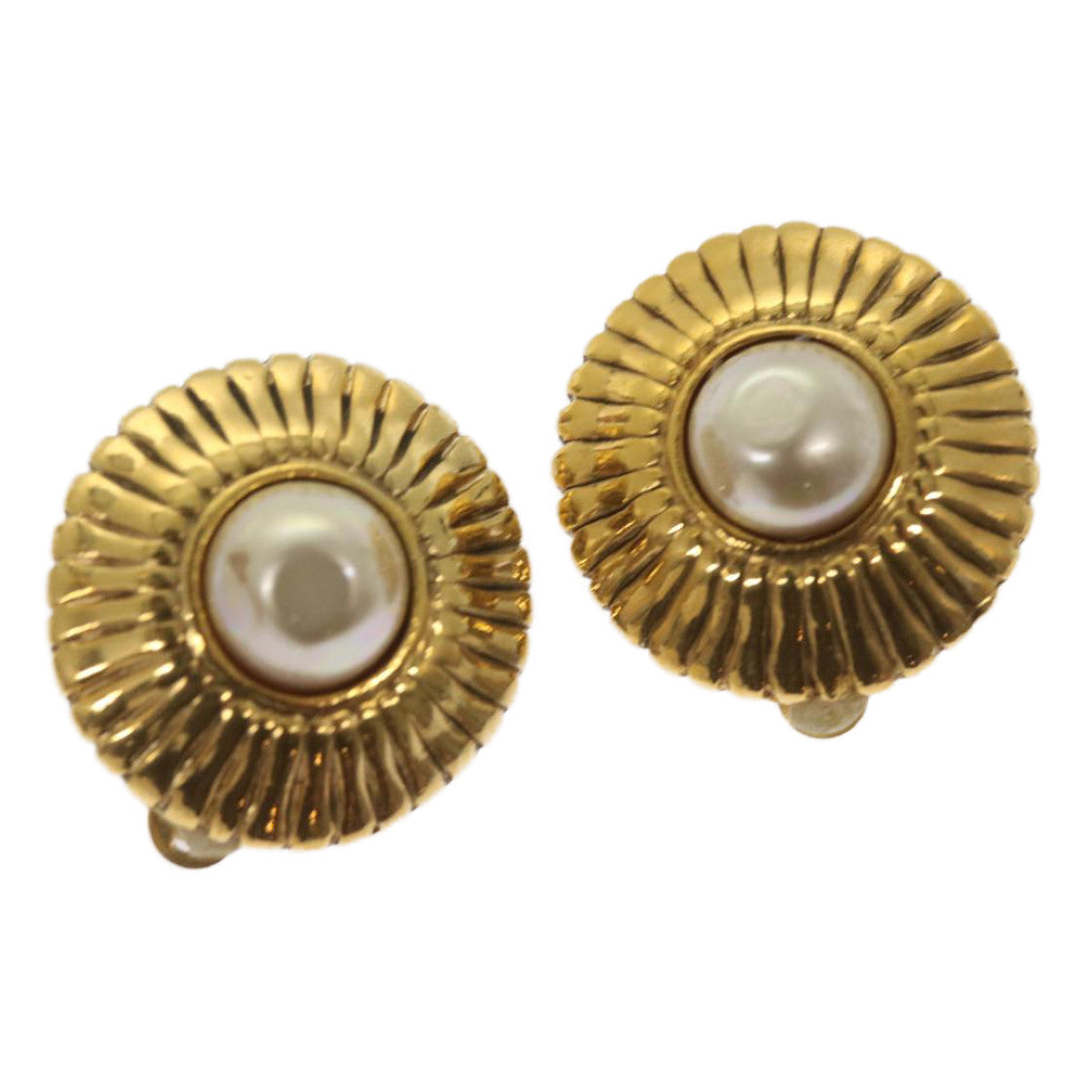 CHANEL Earring Gold Tone CC Auth 65220