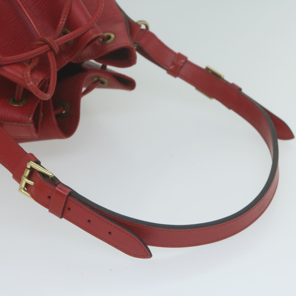 LOUIS VUITTON Epi Noe Shoulder Bag Red M44007 LV Auth 65234