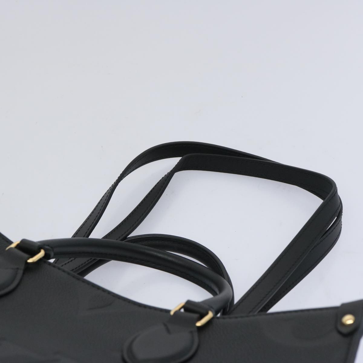 LOUIS VUITTON Monogram Empreinte On the Go MM Tote Bag Black M45595 Auth 65247SA