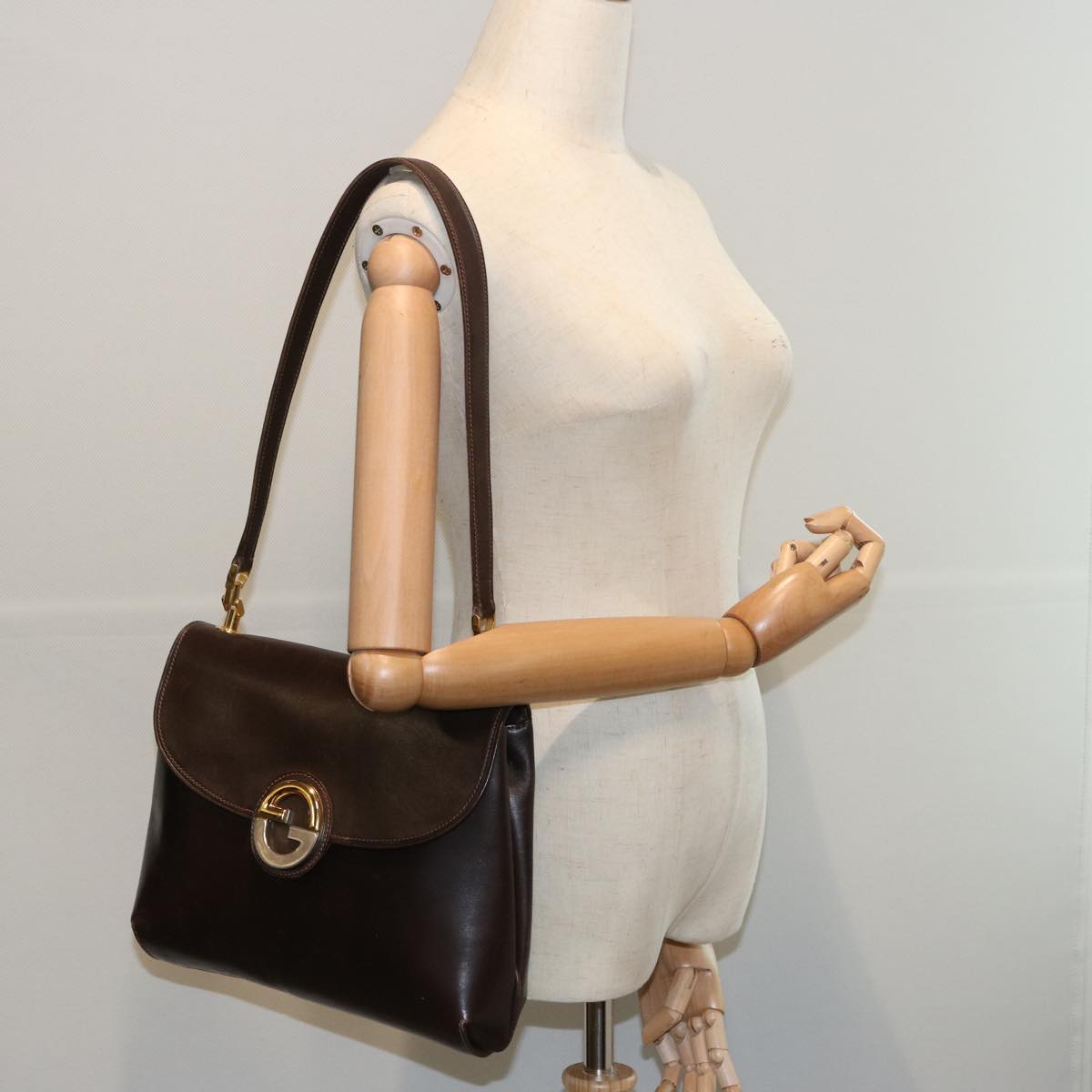 GUCCI Shoulder Bag Leather Brown Auth 65292