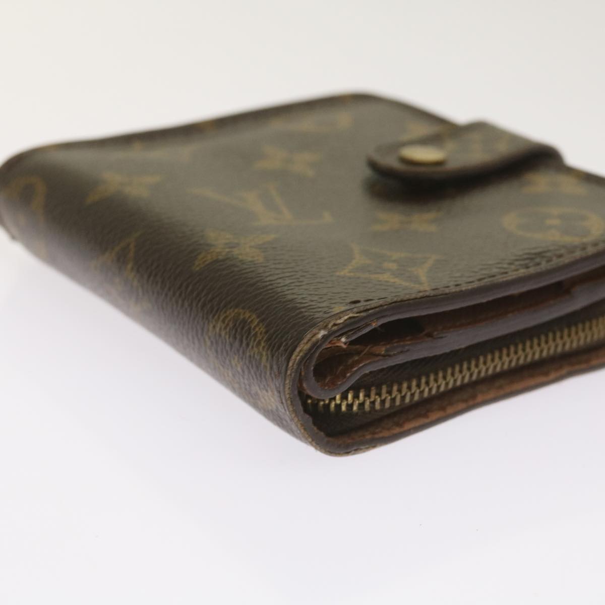 LOUIS VUITTON Monogram Compact Zip Wallet M61667 LV Auth 65345