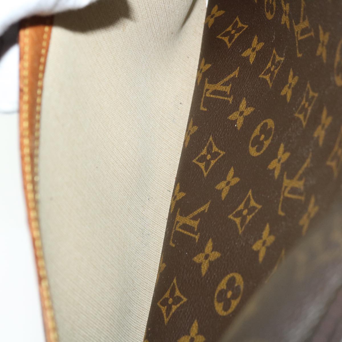 LOUIS VUITTON Monogram Reporter GM Shoulder Bag M45252 LV Auth 65367