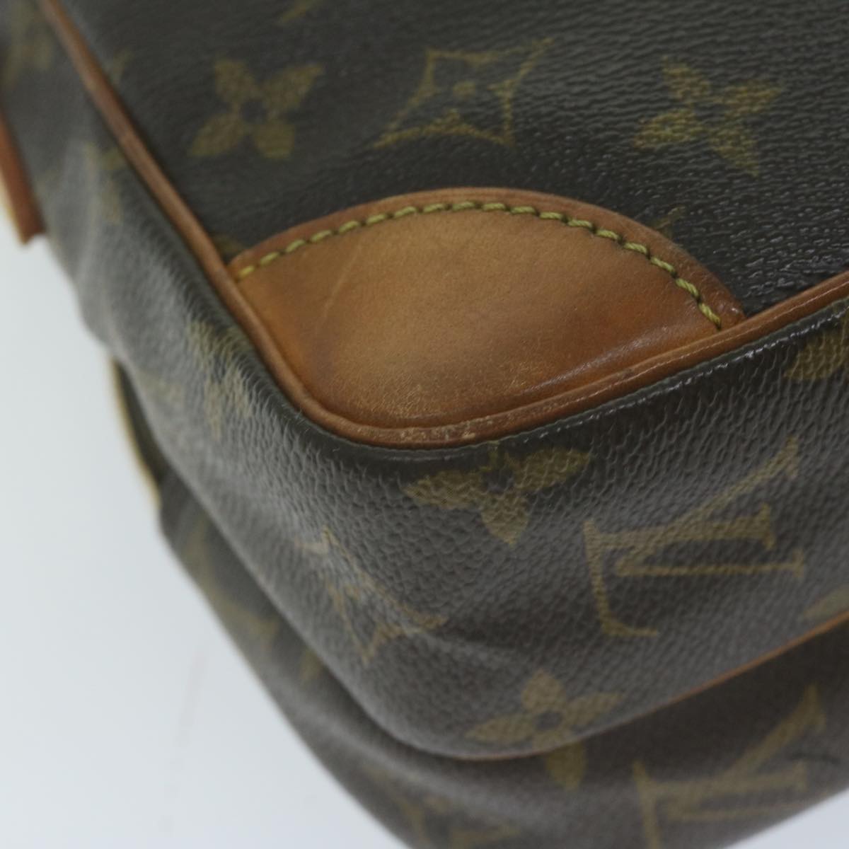 LOUIS VUITTON Monogram Amazon Shoulder Bag M45236 LV Auth 65420