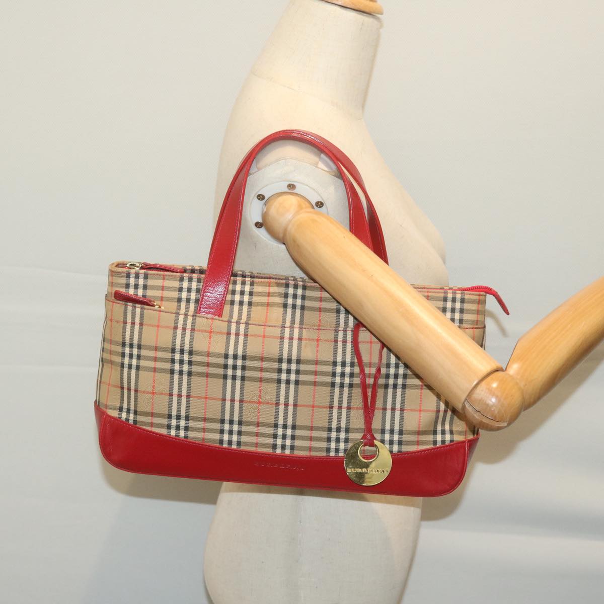 BURBERRY Nova Check Hand Bag Canvas Beige Red Auth 65428