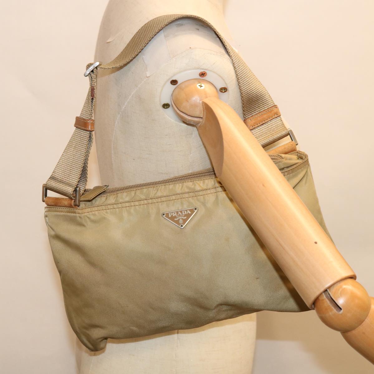 PRADA Shoulder Bag Nylon Beige Auth 65449