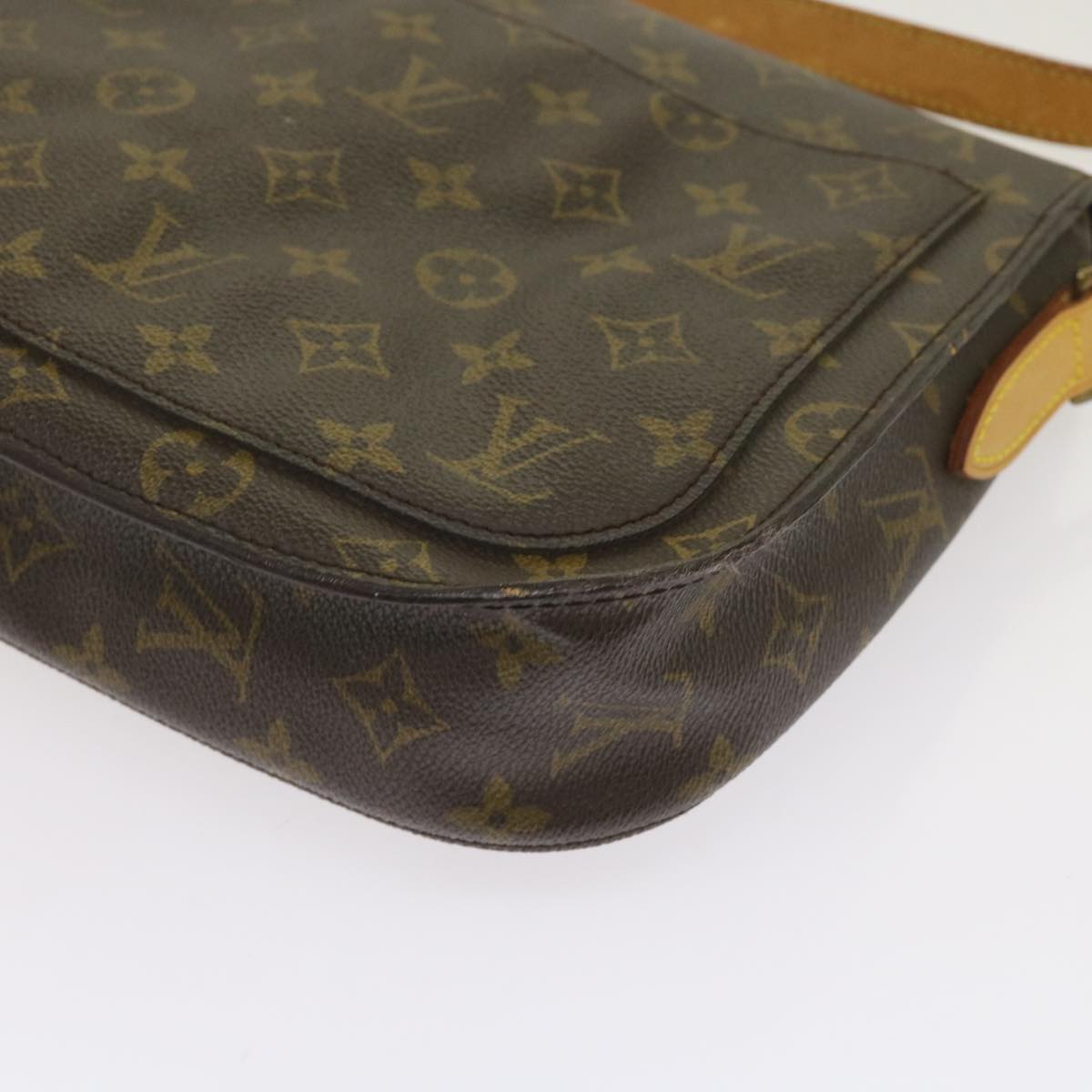 LOUIS VUITTON Monogram Saint Cloud GM Shoulder Bag M51242 LV Auth 65530