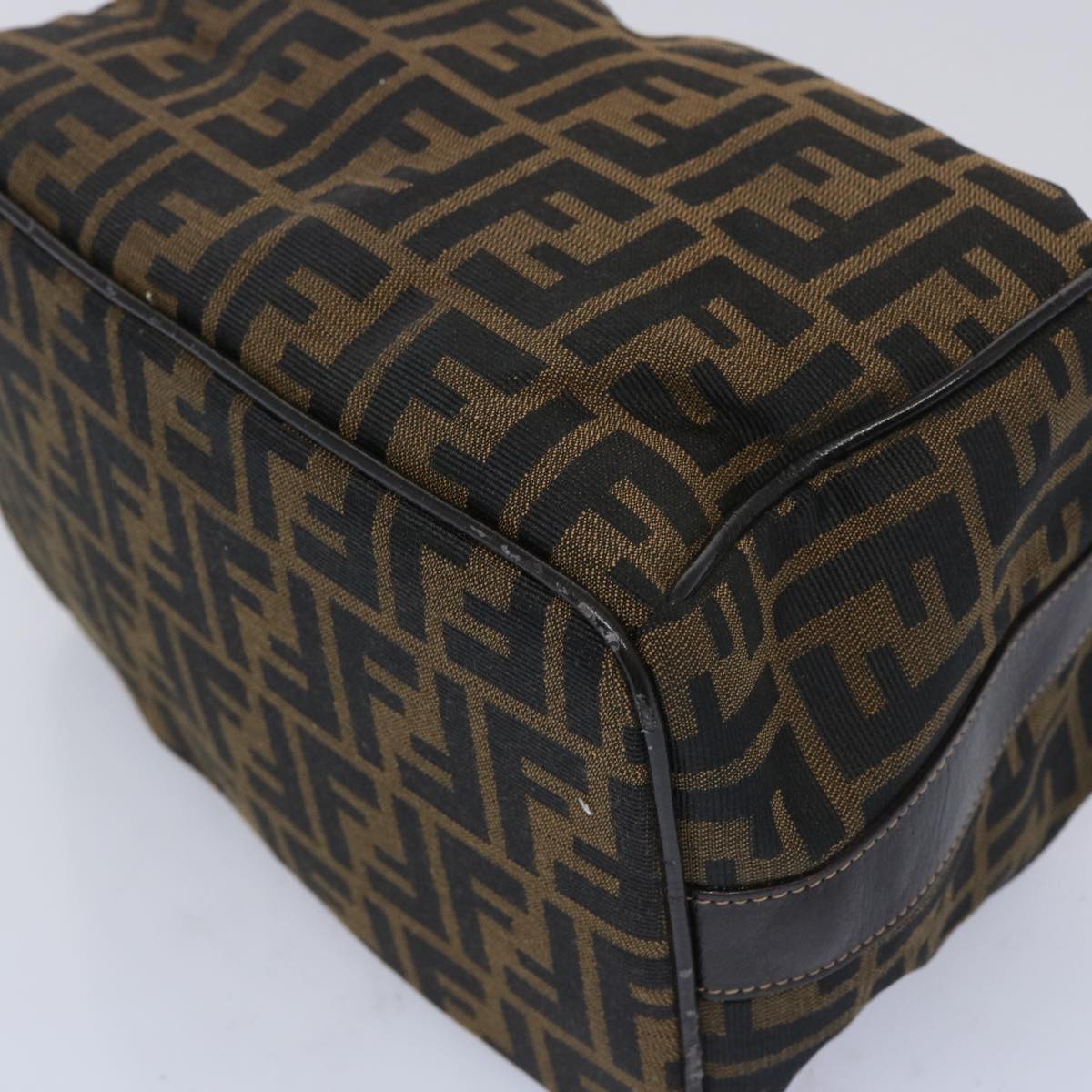 FENDI Zucca Canvas Vanity Cosmetic Pouch Brown Black Auth 65535