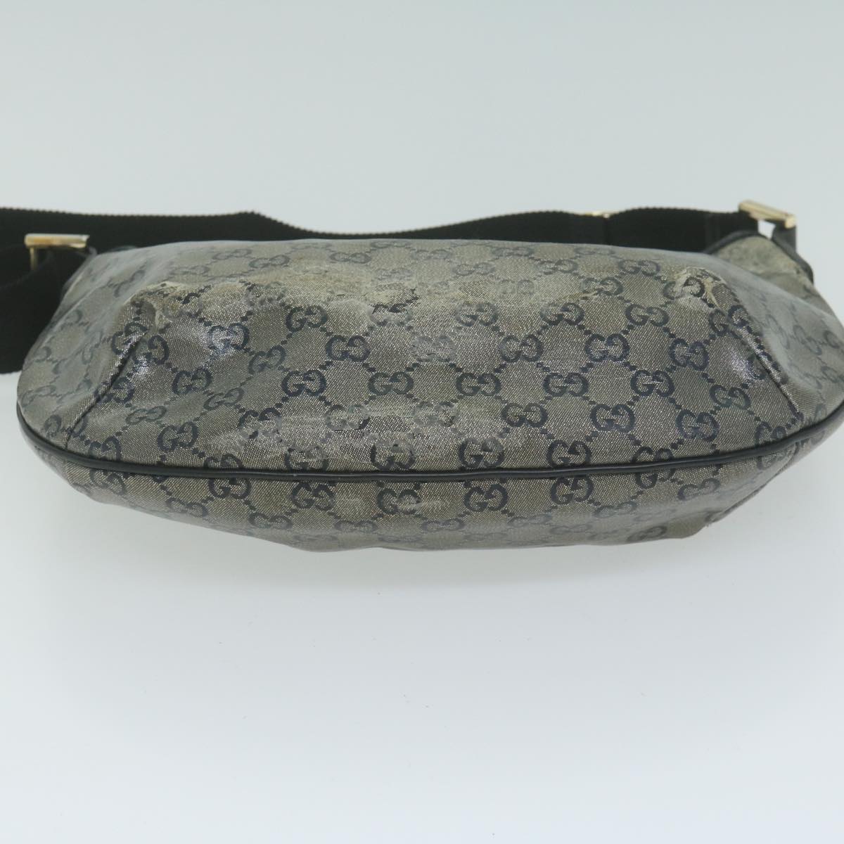 GUCCI GG Canvas Shoulder Bag Coated Canvas Silver Black Auth 65561