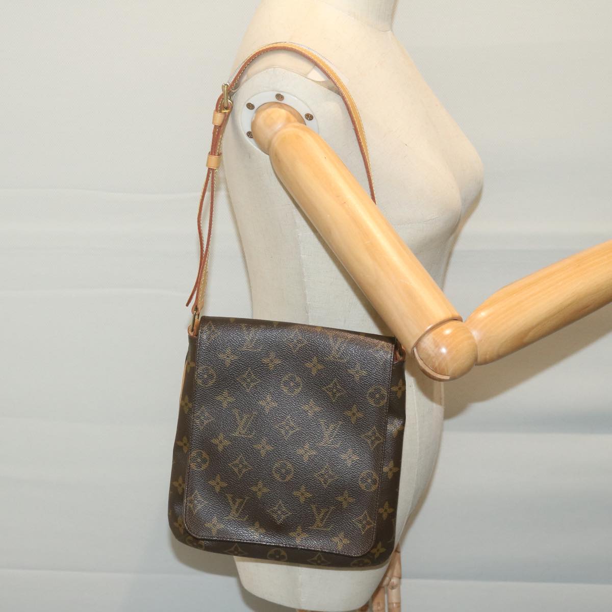 LOUIS VUITTON Monogram Musette Salsa Short Shoulder Bag M51258 LV Auth 65640