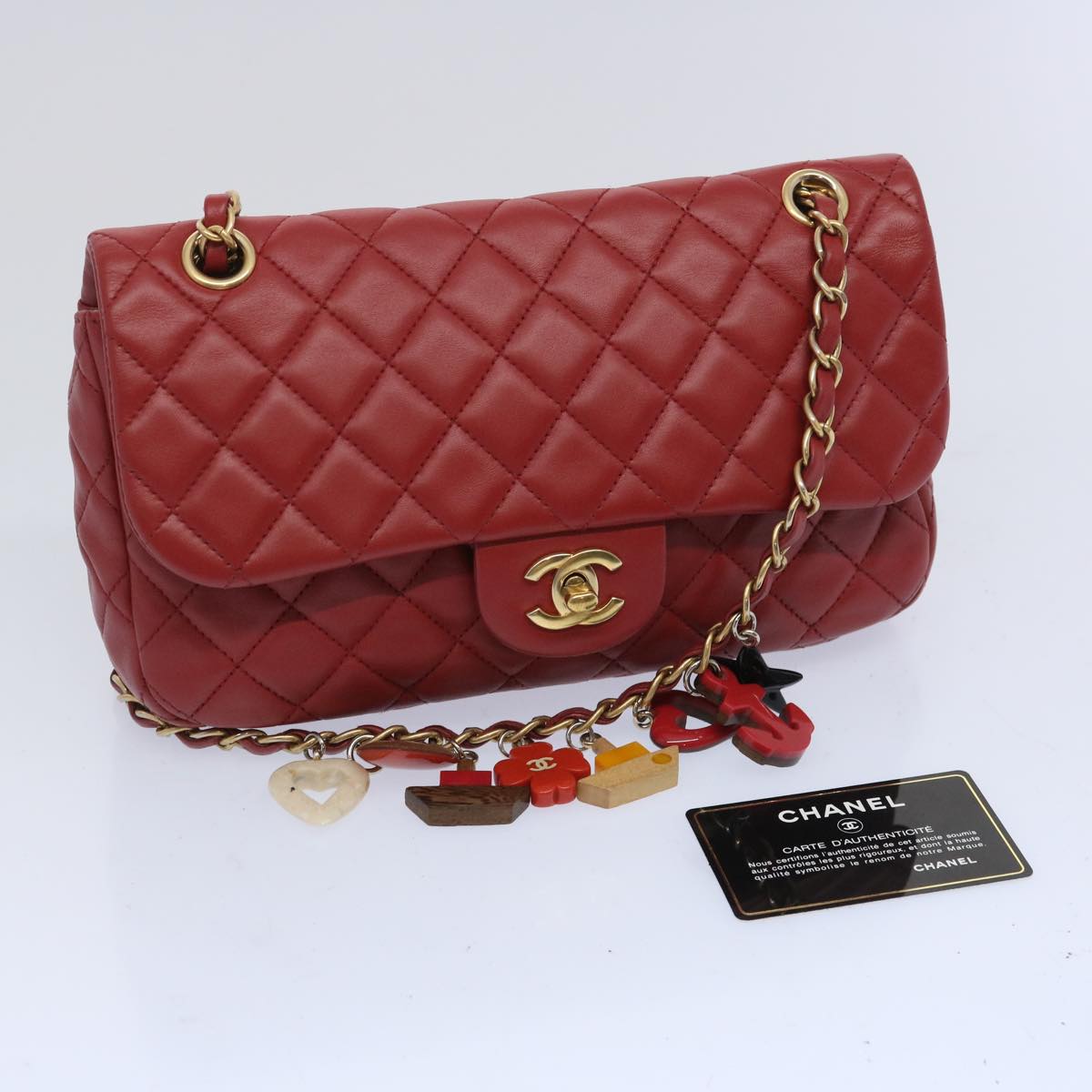 CHANEL Matelasse Chain Shoulder Bag Leather Red CC Auth 65726A