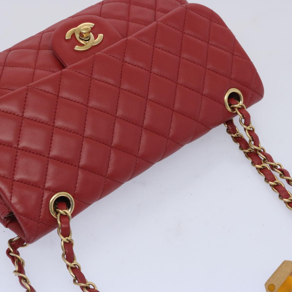 CHANEL Matelasse Chain Shoulder Bag Leather Red CC Auth 65726A