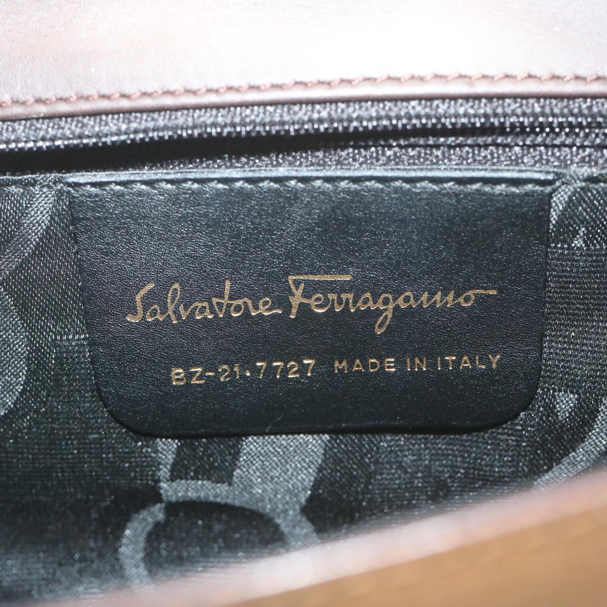 Salvatore Ferragamo Shoulder Bag Patent leather Brown Auth 65739