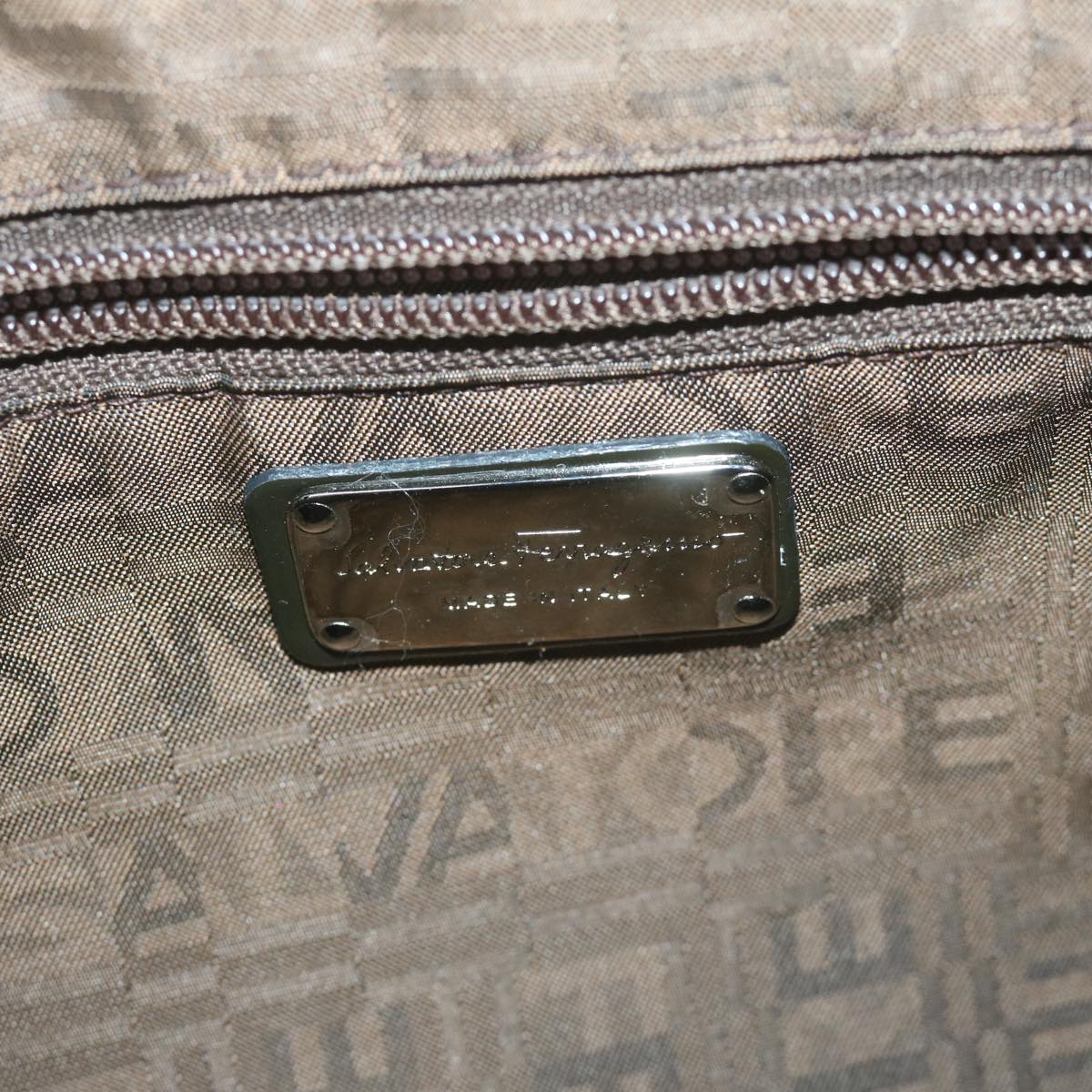 Salvatore Ferragamo Gancini Hand Bag Patent leather Brown Auth 65772