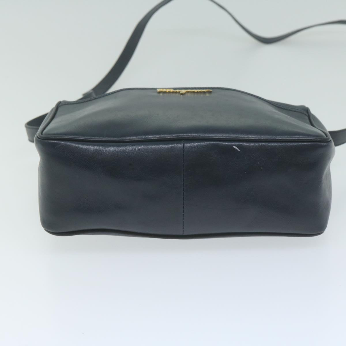 Salvatore Ferragamo Shoulder Bag Leather Navy Auth 65795