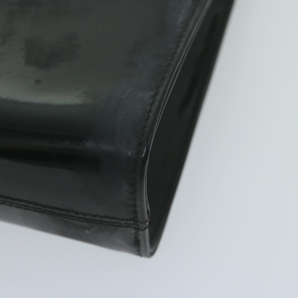 Salvatore Ferragamo Gancini Chain Shoulder Bag patent Black Auth 65882