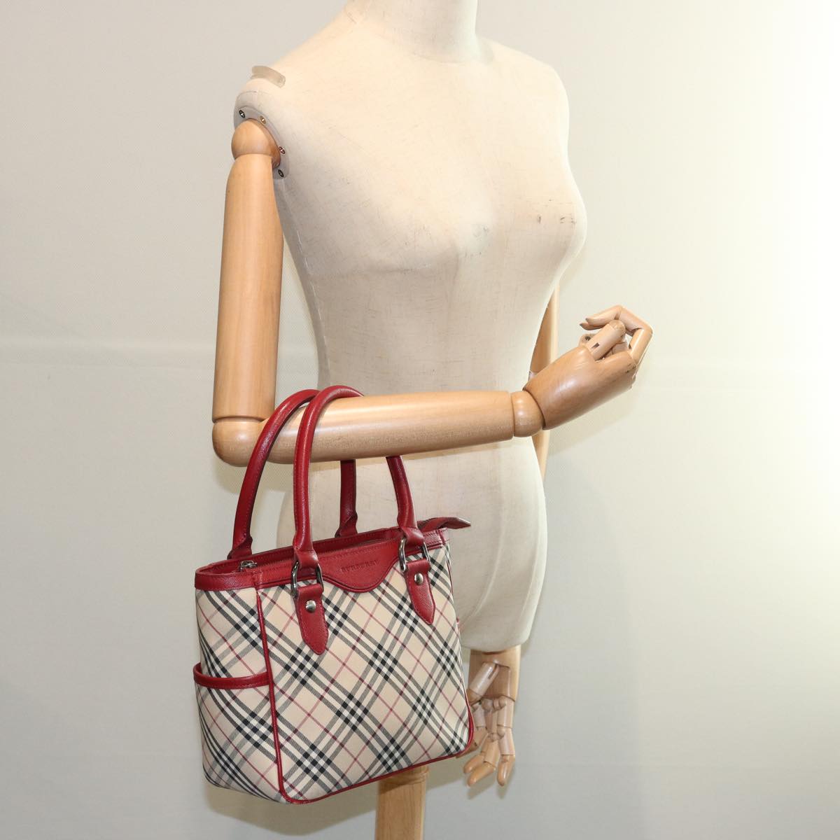 BURBERRY Nova Check Hand Bag Beige Red Auth 65960