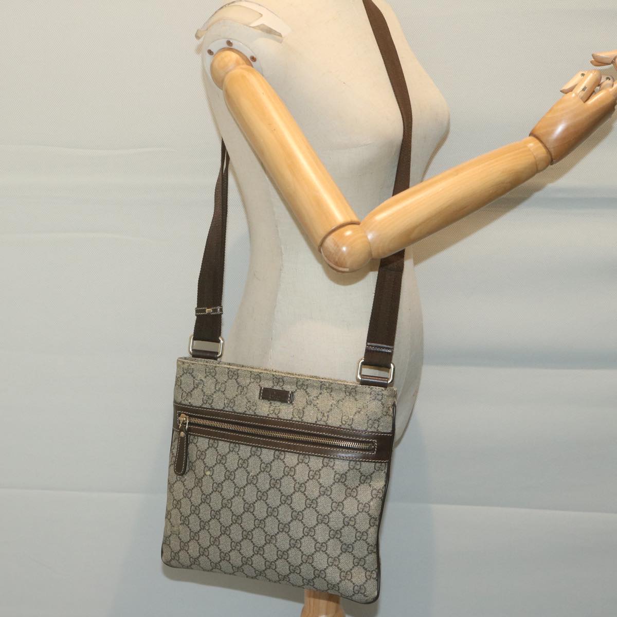 GUCCI GG Supreme Shoulder Bag PVC Beige 295257 Auth 66024