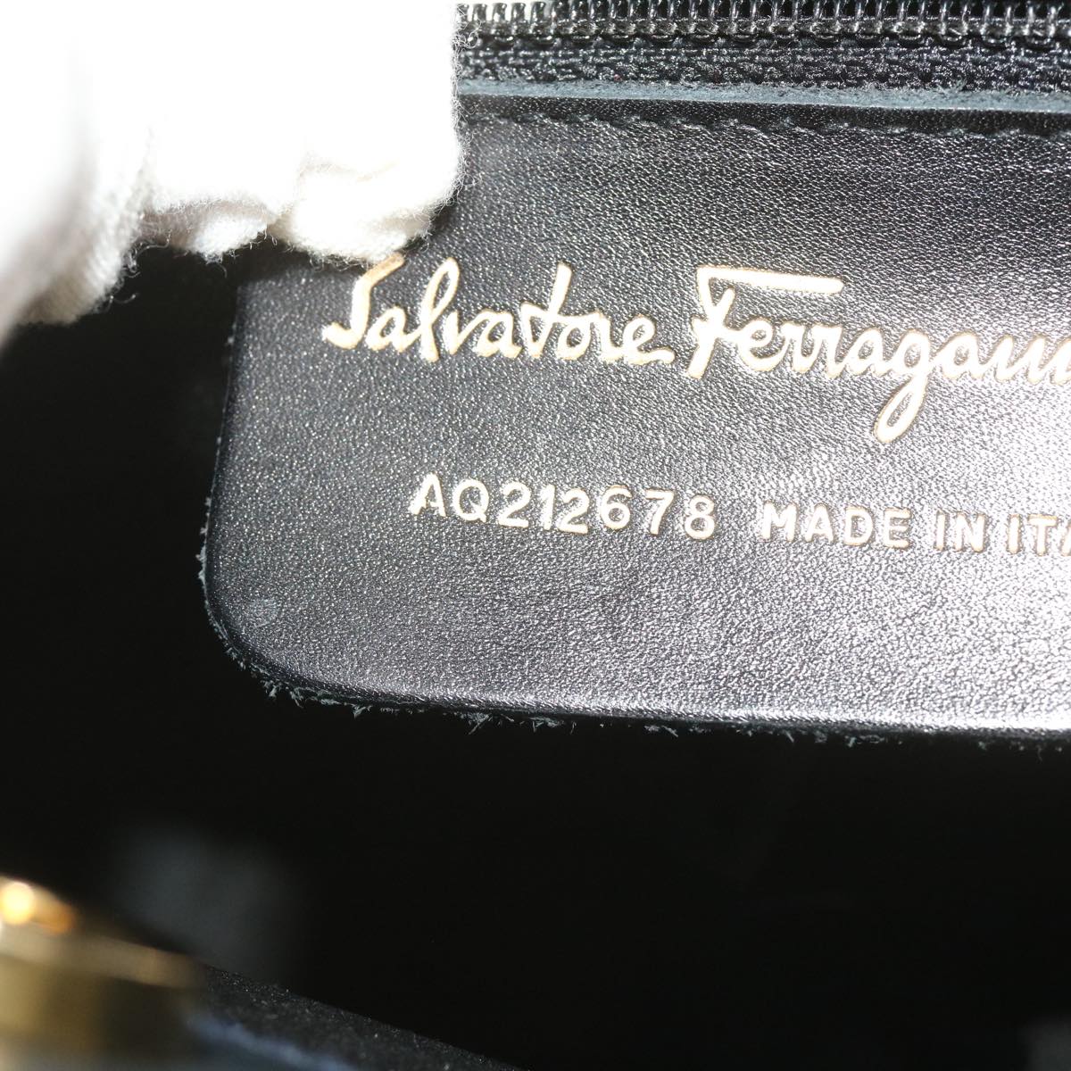Salvatore Ferragamo Hand Bag Leather Navy Auth 66053