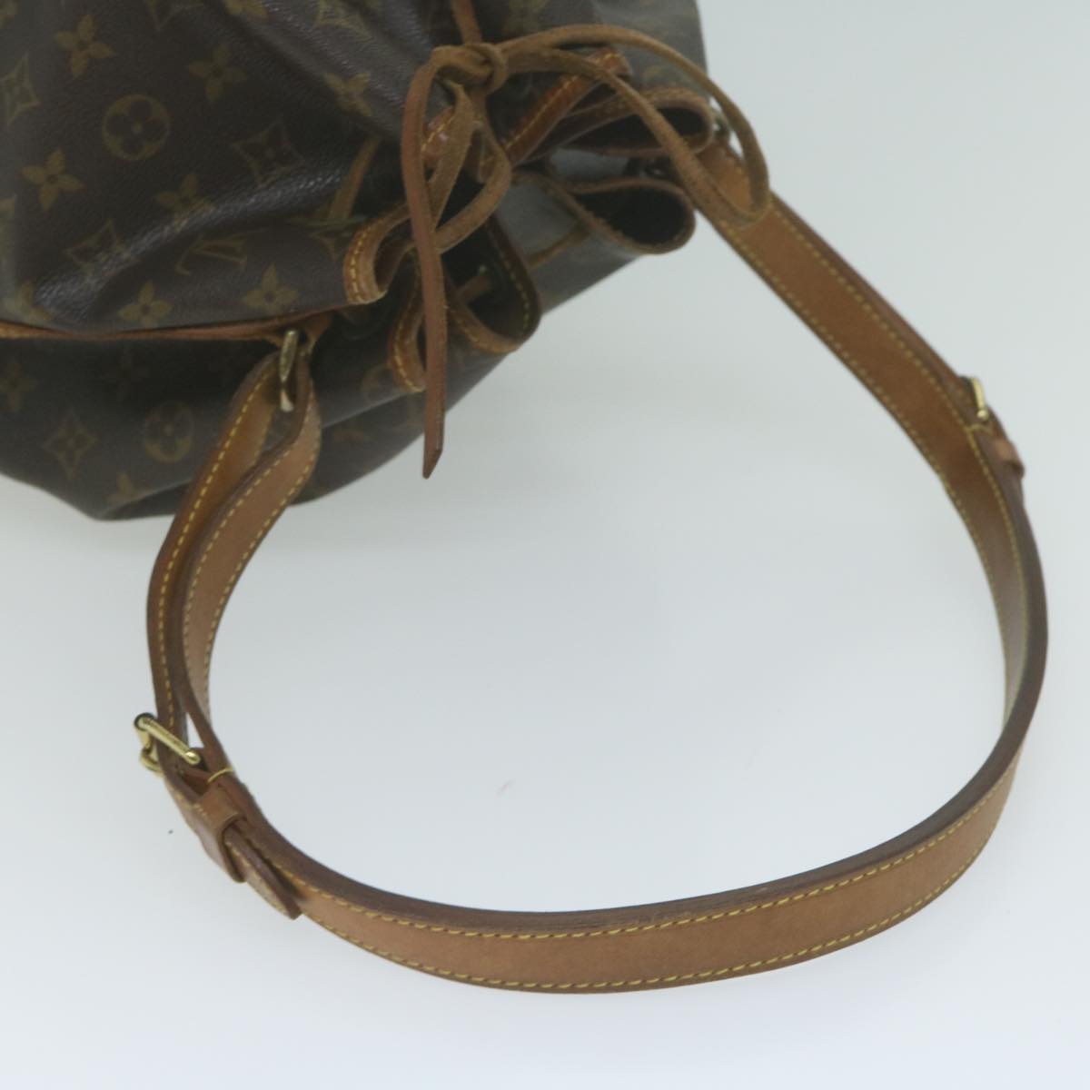 LOUIS VUITTON Monogram Noe Shoulder Bag M42224 LV Auth 66055