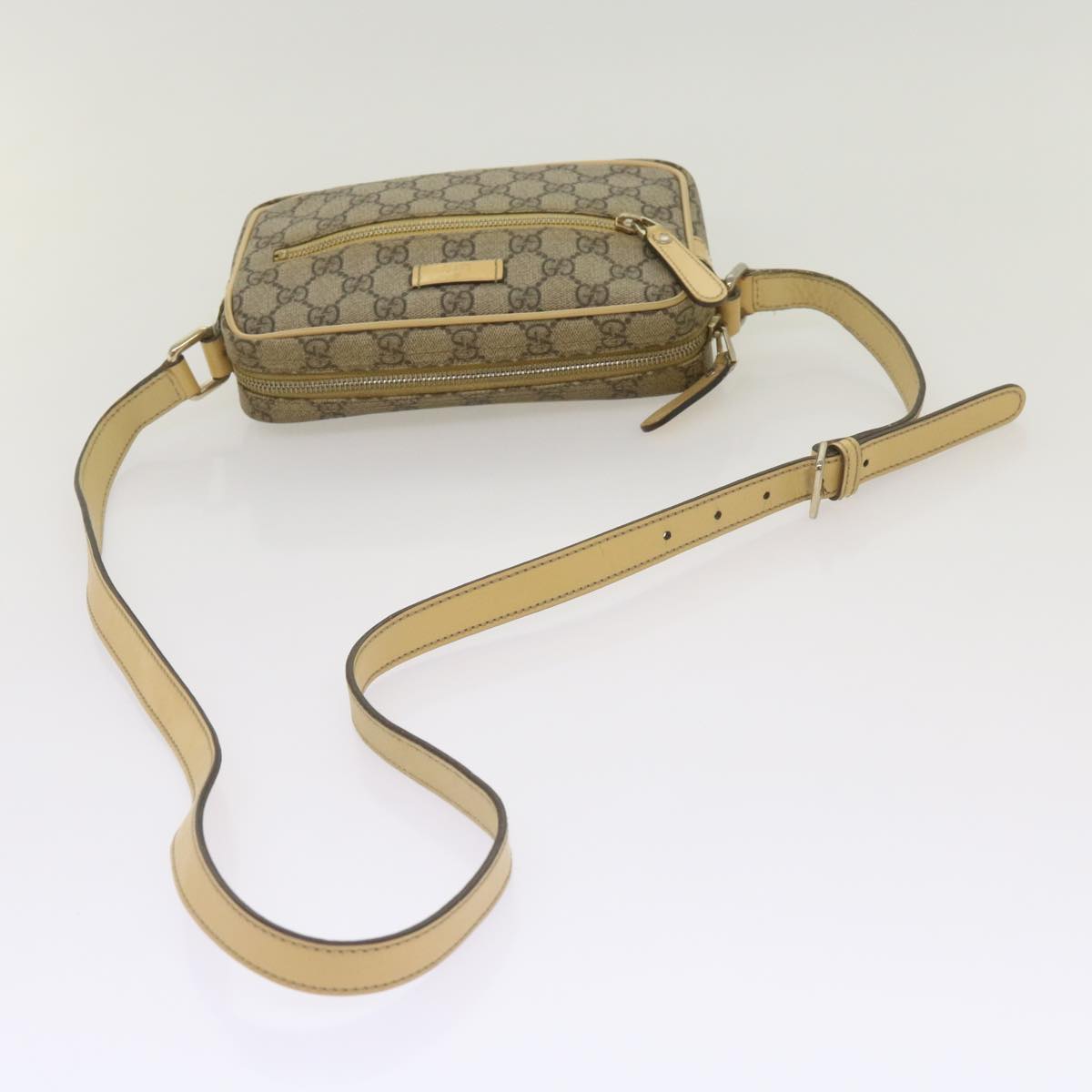 GUCCI GG Canvas Shoulder Bag PVC Beige Auth 66166