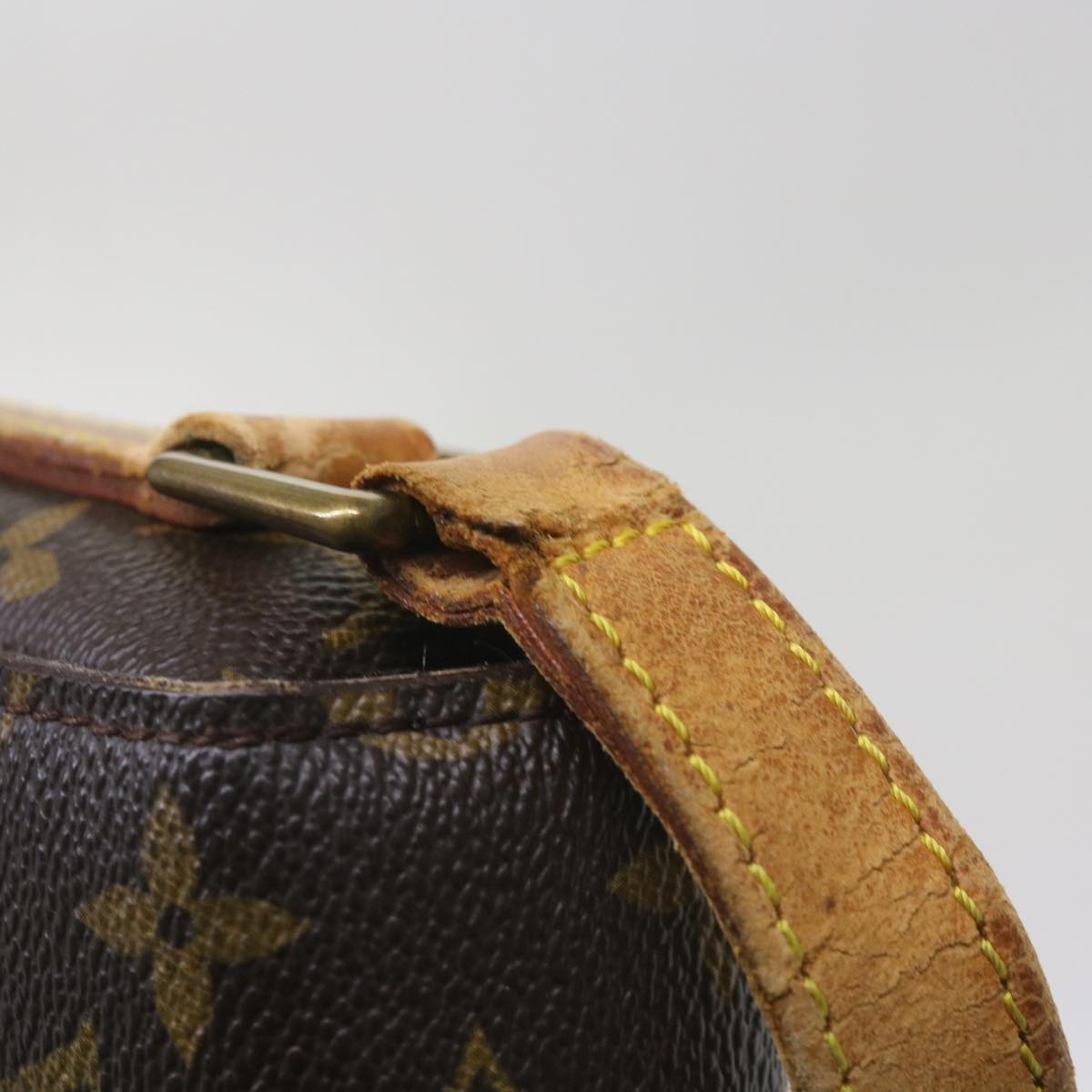 LOUIS VUITTON Monogram Saint Cloud GM Shoulder Bag M51242 LV Auth 66174