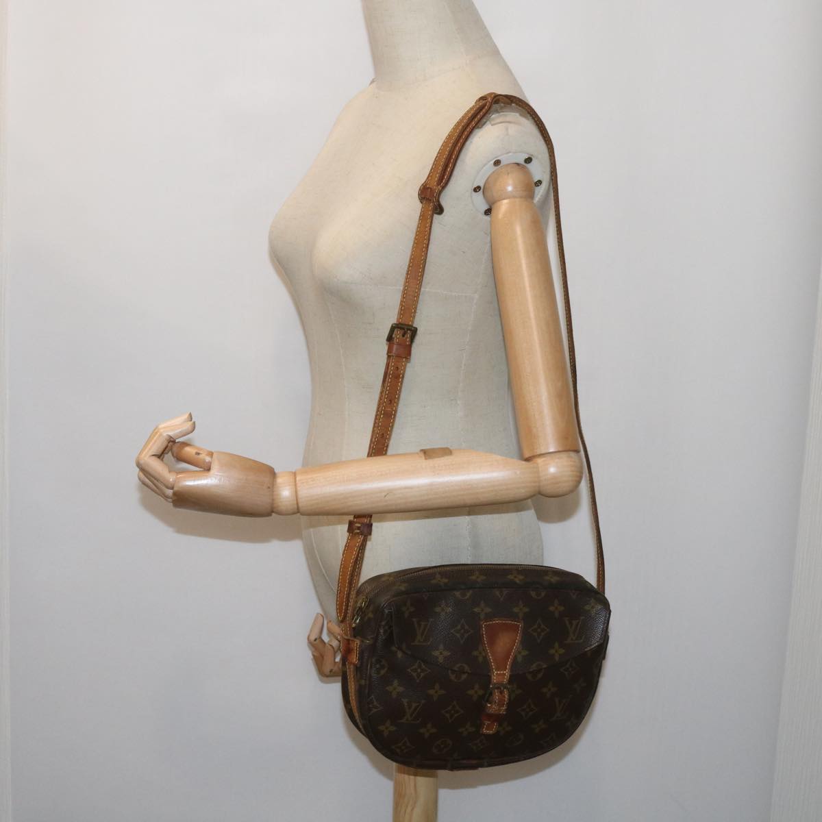 LOUIS VUITTON Monogram Jeune Fille MM Shoulder Bag M51226 LV Auth 66175