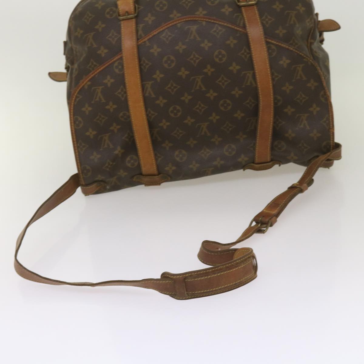 LOUIS VUITTON Monogram Saumur 43 Shoulder Bag M42252 LV Auth 66213