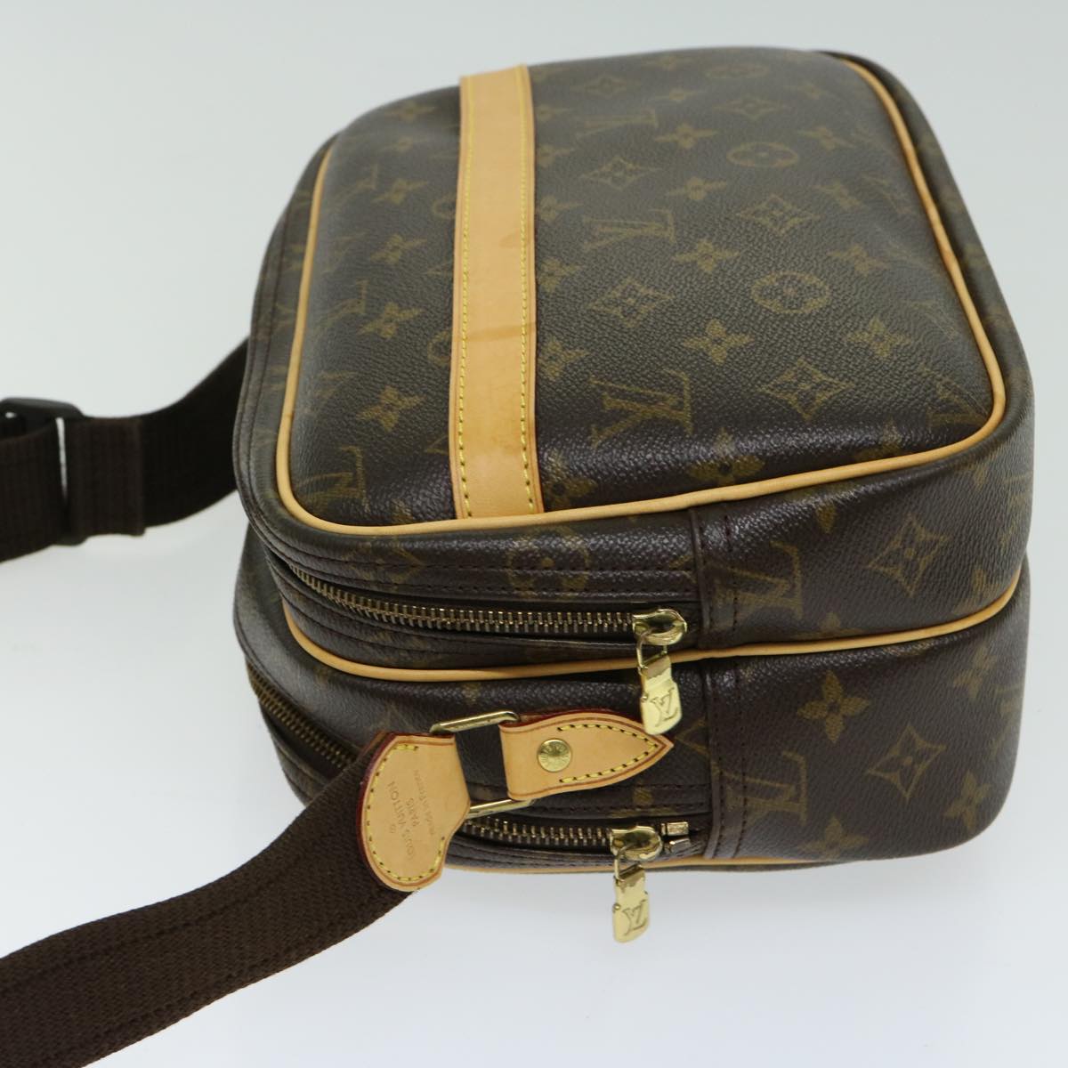 LOUIS VUITTON Monogram Reporter PM Shoulder Bag M45254 LV Auth 66319A