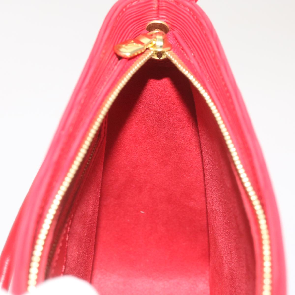 LOUIS VUITTON Epi Looping MM Shoulder Bag SPO Red LV Auth 66534SA