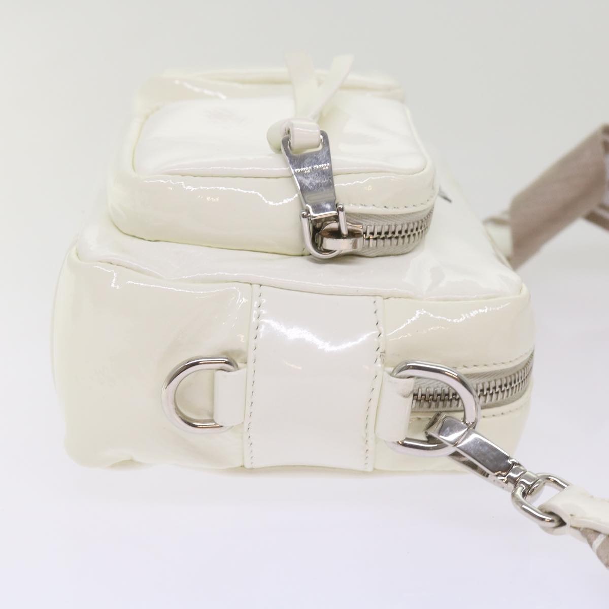 Miu Miu Shoulder Bag Enamel White Auth 66701