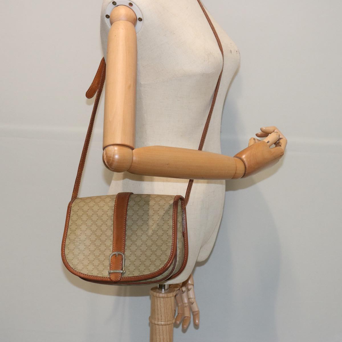 CELINE Macadam Canvas Shoulder Bag Beige Auth 66746