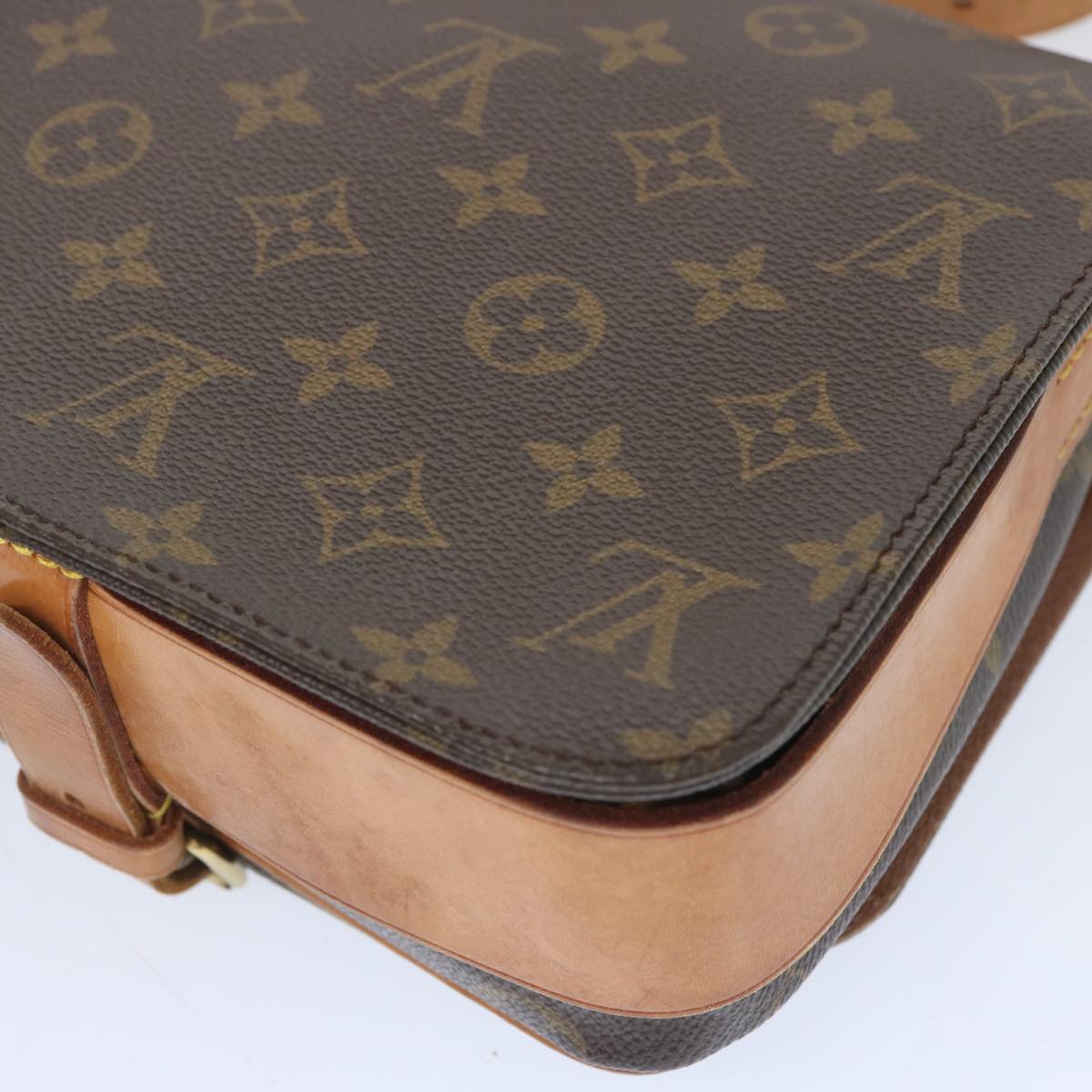 LOUIS VUITTON Monogram Cartouchiere MM Shoulder Bag M51253 LV Auth 66750