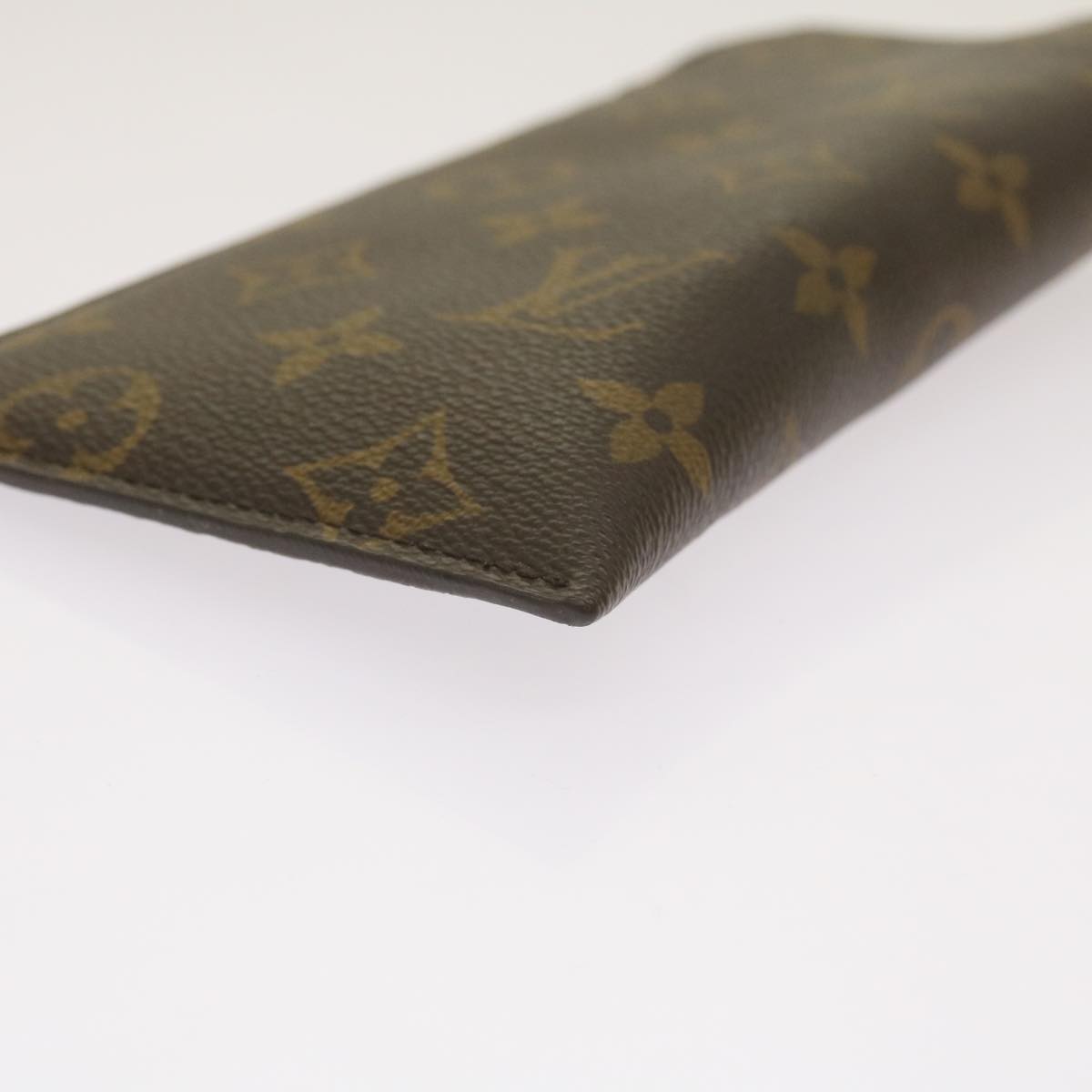 LOUIS VUITTON Monogram Etui Lunette MM Glasses Case M66544 LV Auth 66847