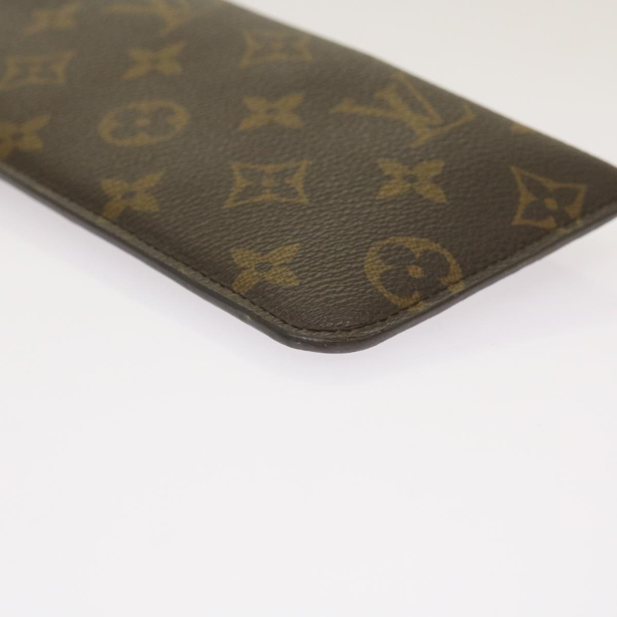 LOUIS VUITTON Monogram Etui Lunette MM Glasses Case M66544 LV Auth 66847