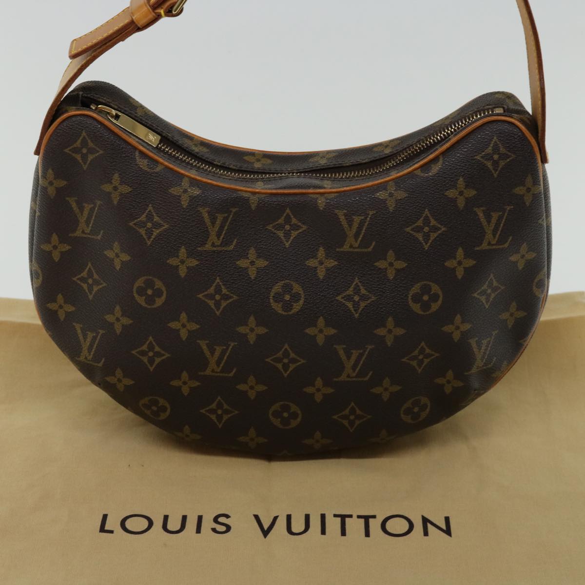 LOUIS VUITTON Monogram Croissant MM Shoulder Bag M51512 LV Auth 66863