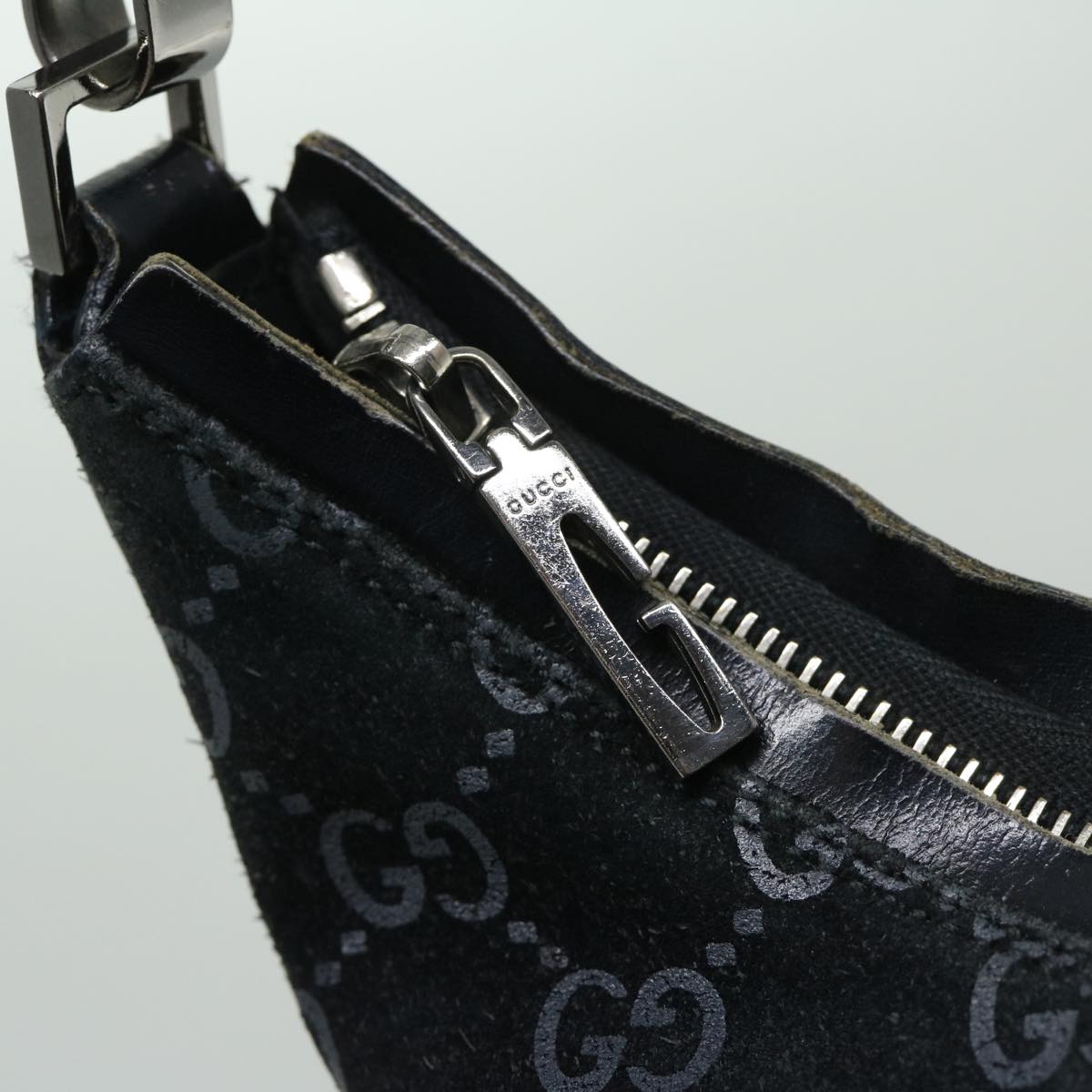 GUCCI GG Canvas Shoulder Bag Black 000 0602 Auth 66927