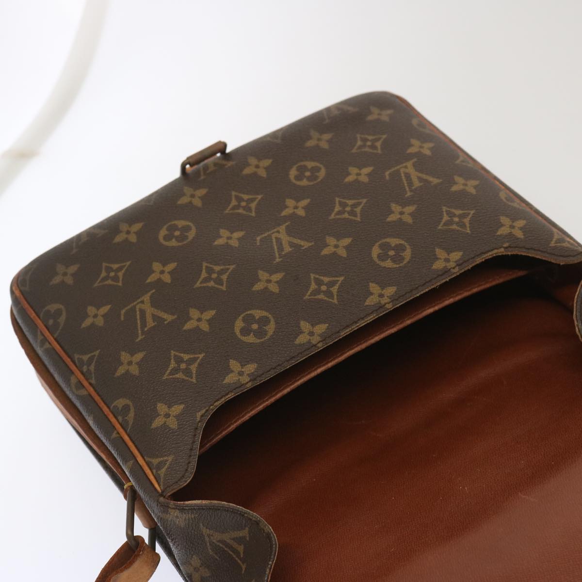 LOUIS VUITTON Monogram Cartouchiere GM Shoulder Bag M51252 LV Auth 67005